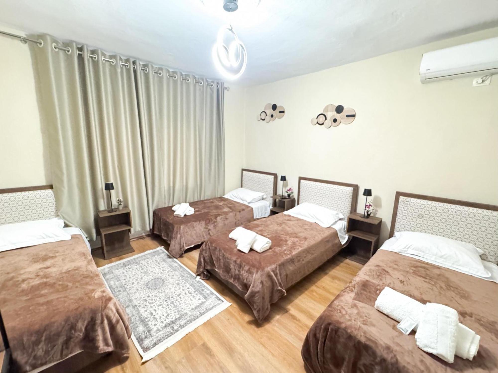 Shkodra Guest House & Trips Екстериор снимка
