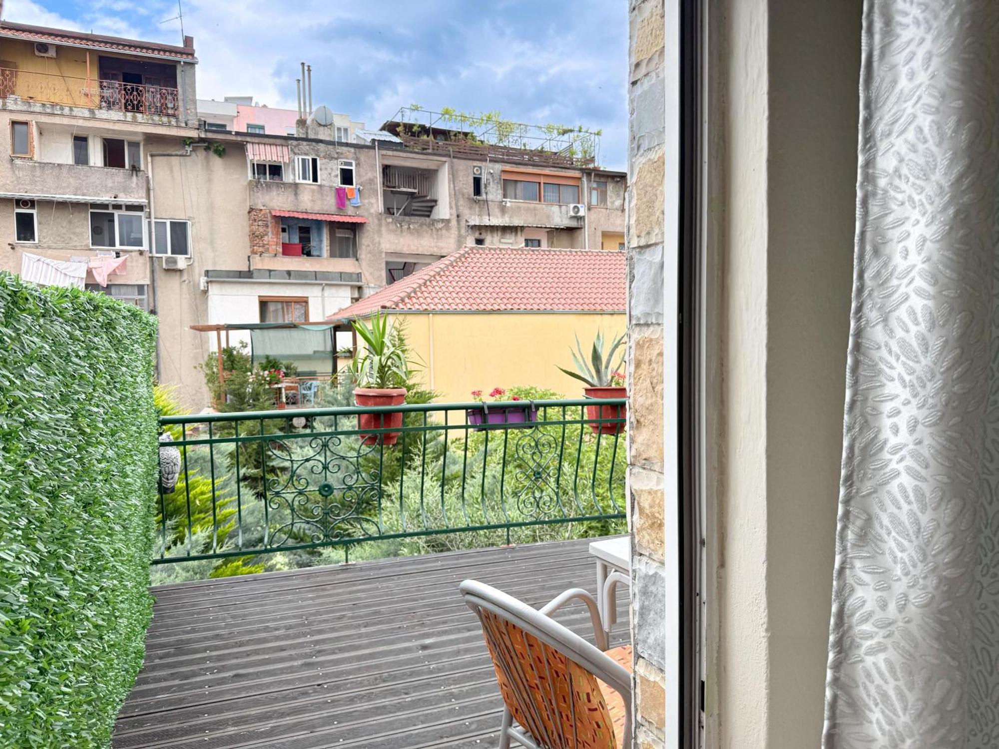 Shkodra Guest House & Trips Екстериор снимка