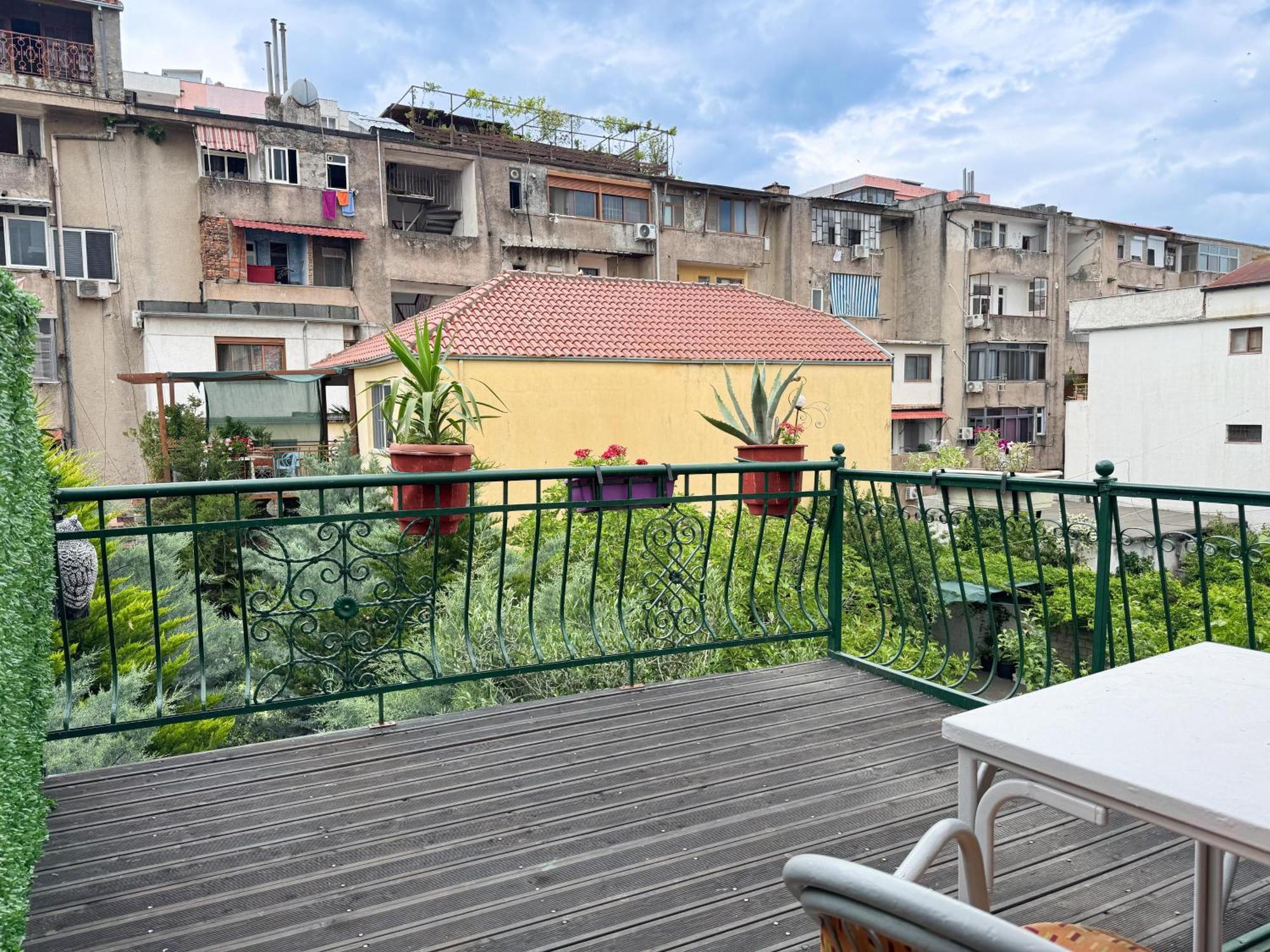 Shkodra Guest House & Trips Екстериор снимка